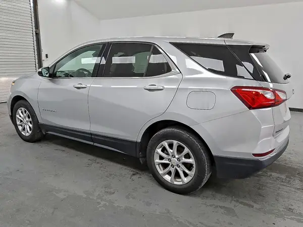 2GNAXKEV2L6151604 2020 CHEVROLET EQUINOX - Image 2