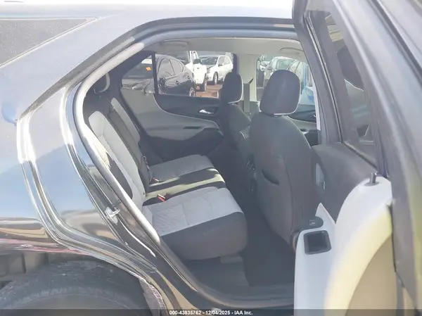 2GNAXKEV3K6136494 2019 CHEVROLET EQUINOX - Image 8