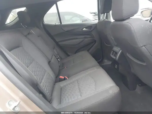 2GNAXKEV3K6172105 2019 CHEVROLET EQUINOX - Image 8