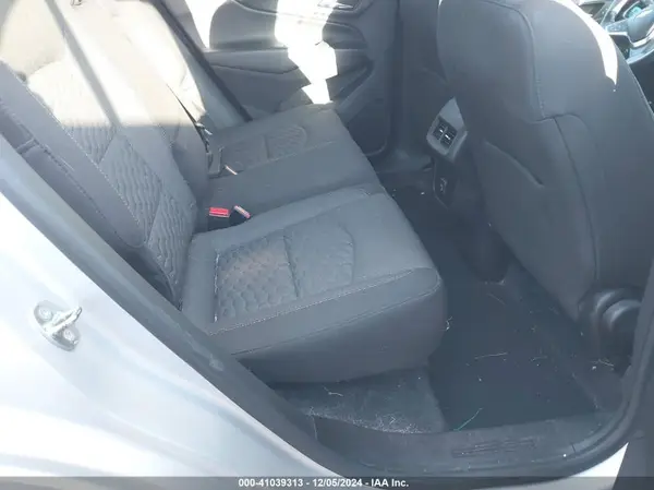 2GNAXKEV3K6176560 2019 CHEVROLET EQUINOX - Image 8