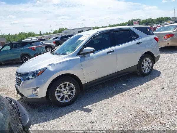2GNAXKEV3K6180253 2019 CHEVROLET EQUINOX - Image 2