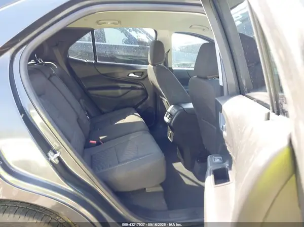 2GNAXKEV3K6185680 2019 CHEVROLET EQUINOX - Image 8