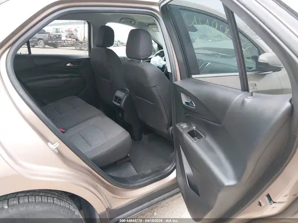 2GNAXKEV3K6282393 2019 CHEVROLET EQUINOX - Image 8