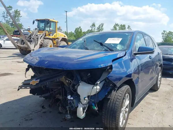 2GNAXKEV3K6296732 2019 CHEVROLET EQUINOX - Image 2