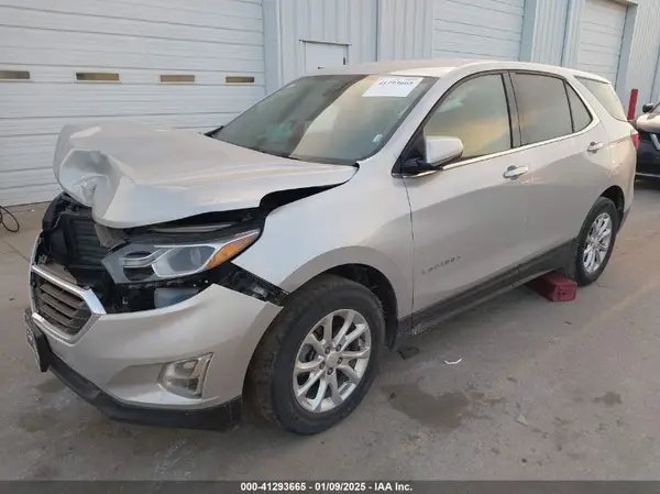 2GNAXKEV3L6237066 2020 CHEVROLET EQUINOX - Image 2