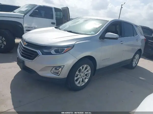2GNAXKEV4K6104301 2019 CHEVROLET EQUINOX - Image 2