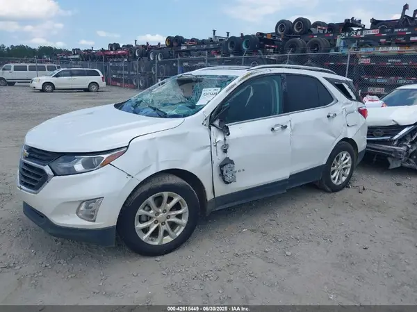 2GNAXKEV4K6137590 2019 CHEVROLET EQUINOX - Image 2