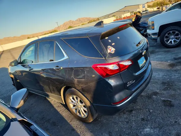 2GNAXKEV4K6139923 2019 CHEVROLET EQUINOX - Image 2