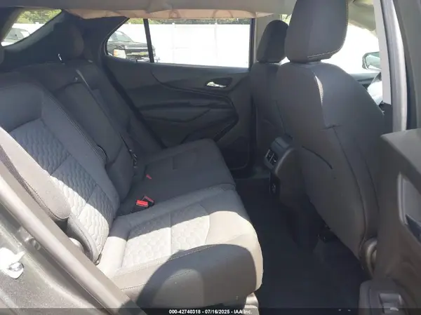 2GNAXKEV4K6142174 2019 CHEVROLET EQUINOX - Image 8