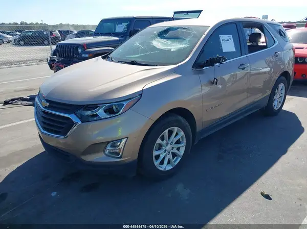 2GNAXKEV4K6174364 2019 CHEVROLET EQUINOX - Image 2