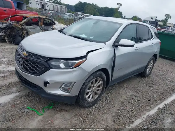2GNAXKEV4K6201322 2019 CHEVROLET EQUINOX - Image 2