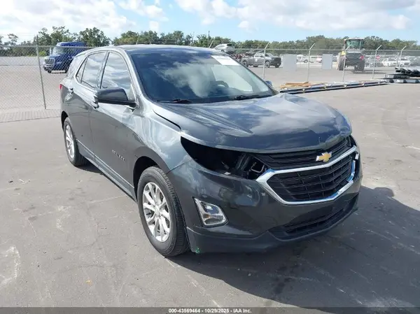 2GNAXKEV4K6256272 2019 CHEVROLET EQUINOX - Image 1