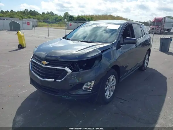 2GNAXKEV4K6256272 2019 CHEVROLET EQUINOX - Image 2