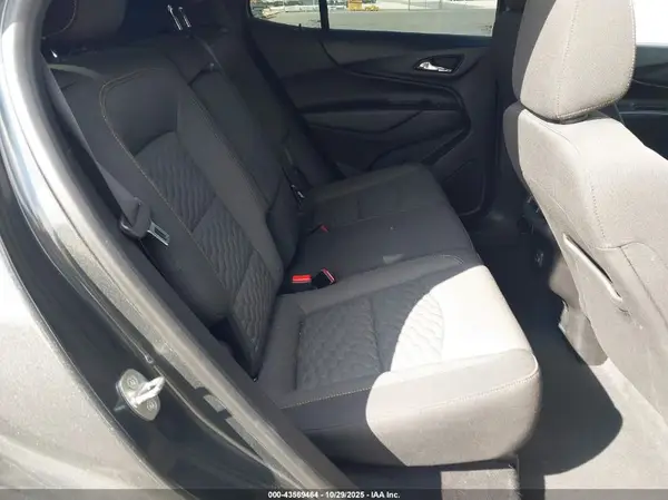 2GNAXKEV4K6256272 2019 CHEVROLET EQUINOX - Image 8