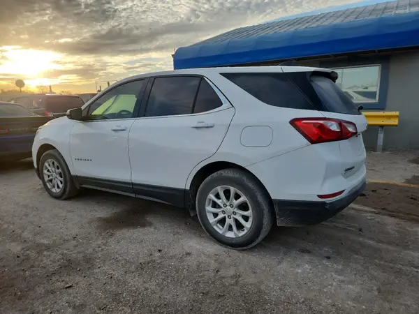 2GNAXKEV4K6268275 2019 CHEVROLET EQUINOX - Image 2