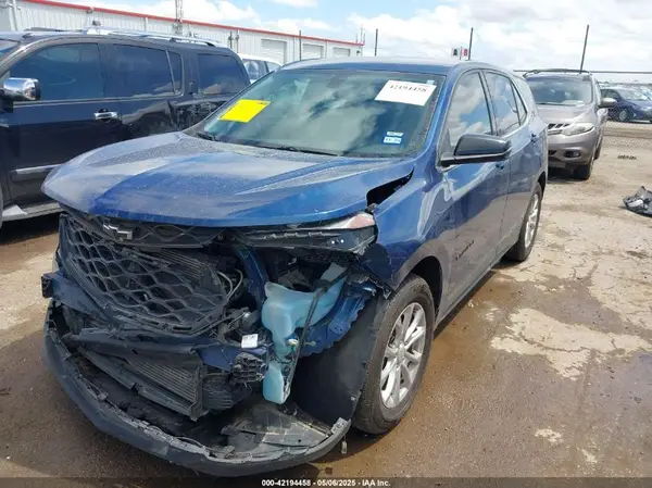 2GNAXKEV4K6300688 2019 CHEVROLET EQUINOX - Image 2