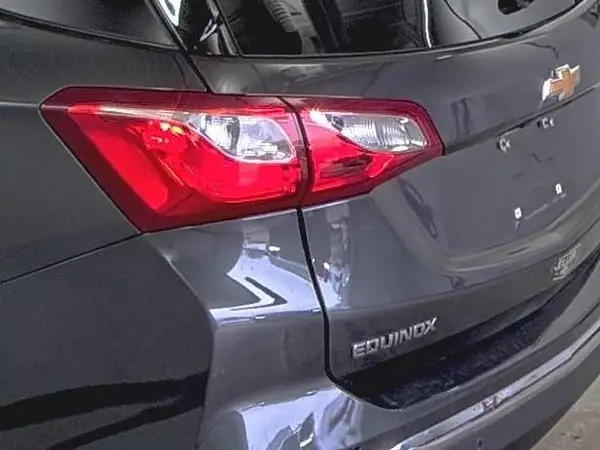 2GNAXKEV4L6236136 2020 CHEVROLET EQUINOX - Image 1