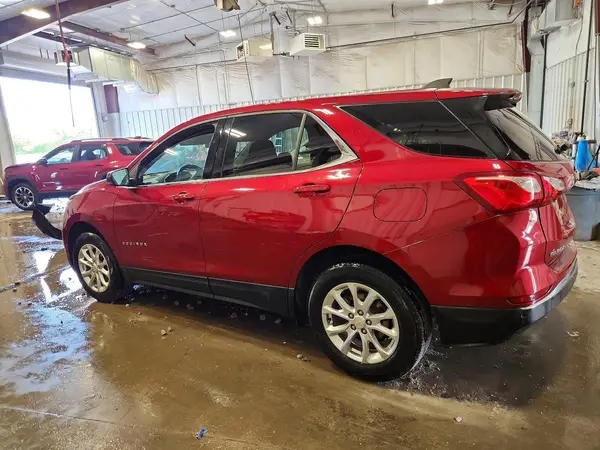 2GNAXKEV4L6262557 2020 CHEVROLET EQUINOX - Image 2