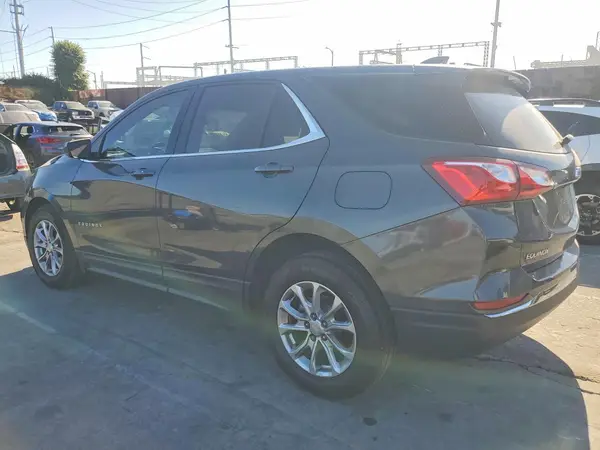 2GNAXKEV4L6266219 2020 CHEVROLET EQUINOX - Image 2