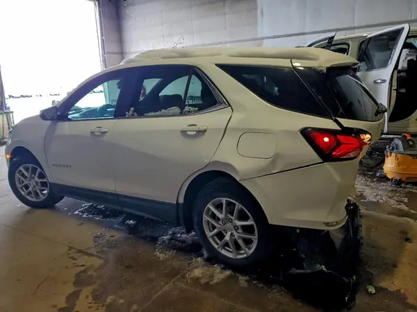 2GNAXKEV4N6102827 2022 CHEVROLET EQUINOX - Image 2