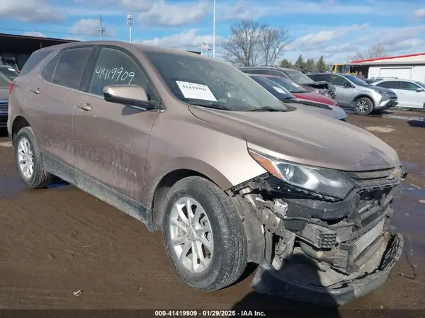 2GNAXKEV5K6151675 2019 CHEVROLET EQUINOX - Image 1