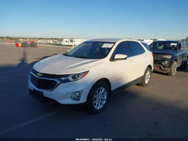 2GNAXKEV5K6186586 2019 CHEVROLET EQUINOX - Image 2