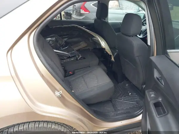 2GNAXKEV5K6227198 2019 CHEVROLET EQUINOX - Image 8