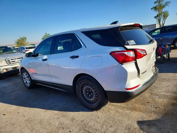 2GNAXKEV5K6282296 2019 CHEVROLET EQUINOX - Image 2