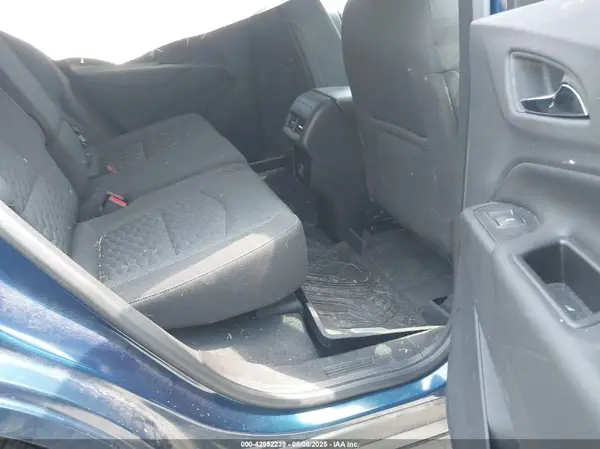 2GNAXKEV5K6305401 2019 CHEVROLET EQUINOX - Image 8