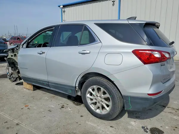 2GNAXKEV5L6206255 2020 CHEVROLET EQUINOX - Image 2