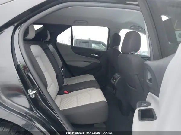 2GNAXKEV6K6102758 2019 CHEVROLET EQUINOX - Image 8