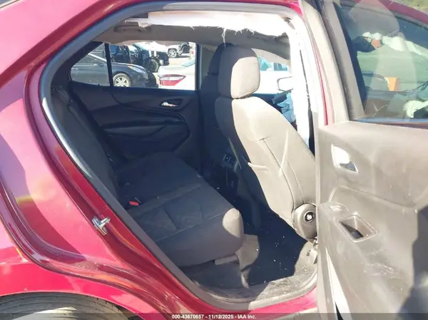 2GNAXKEV6K6123058 2019 CHEVROLET EQUINOX - Image 8