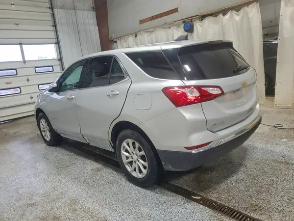 2GNAXKEV6K6123626 2019 CHEVROLET EQUINOX - Image 2