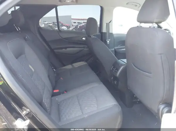 2GNAXKEV6K6129233 2019 CHEVROLET EQUINOX - Image 8
