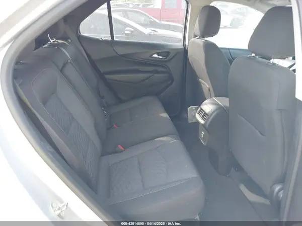2GNAXKEV6K6139924 2019 CHEVROLET EQUINOX - Image 8
