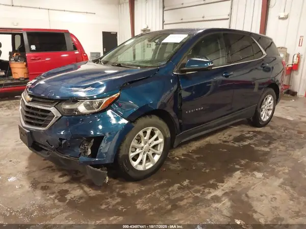 2GNAXKEV6K6146050 2019 CHEVROLET EQUINOX - Image 2