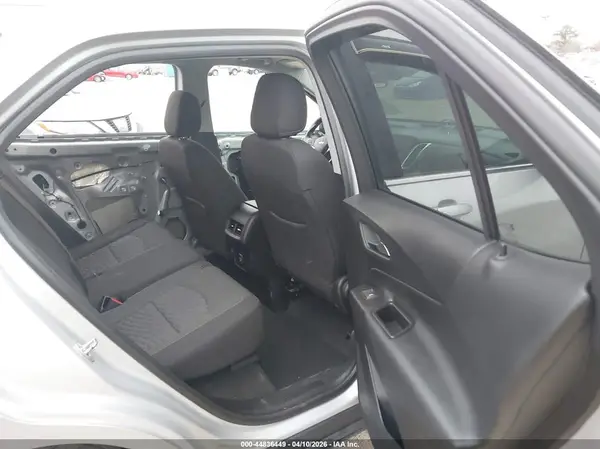 2GNAXKEV6K6151636 2019 CHEVROLET EQUINOX - Image 8