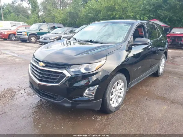 2GNAXKEV6K6156870 2019 CHEVROLET EQUINOX - Image 2