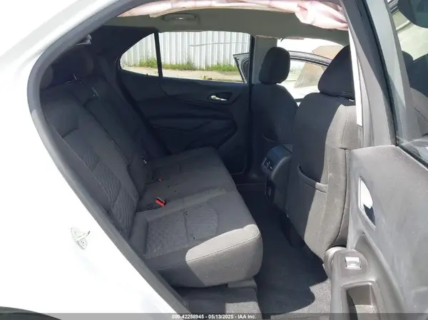 2GNAXKEV6K6186015 2019 CHEVROLET EQUINOX - Image 8