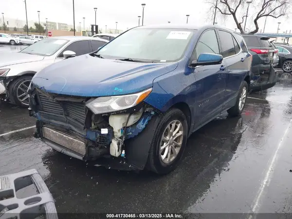 2GNAXKEV6K6230577 2019 CHEVROLET EQUINOX - Image 2