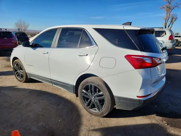 2GNAXKEV6M6135424 2021 CHEVROLET EQUINOX - Image 2