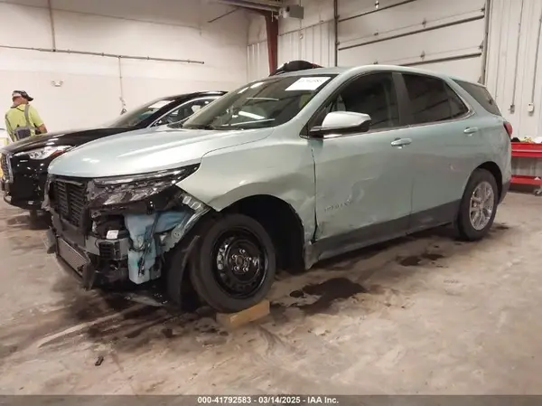 2GNAXKEV6N6112484 2022 CHEVROLET EQUINOX - Image 2