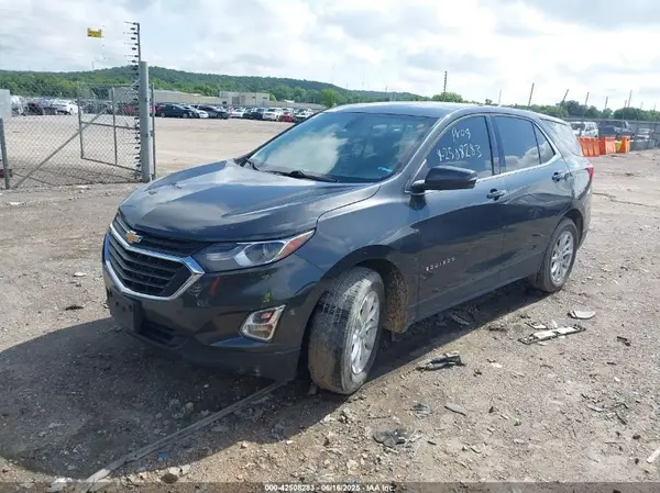 2GNAXKEV7K6106575 2019 CHEVROLET EQUINOX - Image 2
