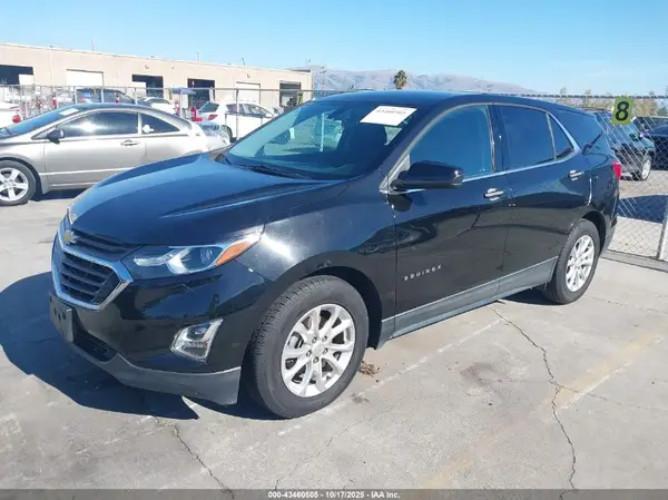2GNAXKEV7K6110884 2019 CHEVROLET EQUINOX - Image 2