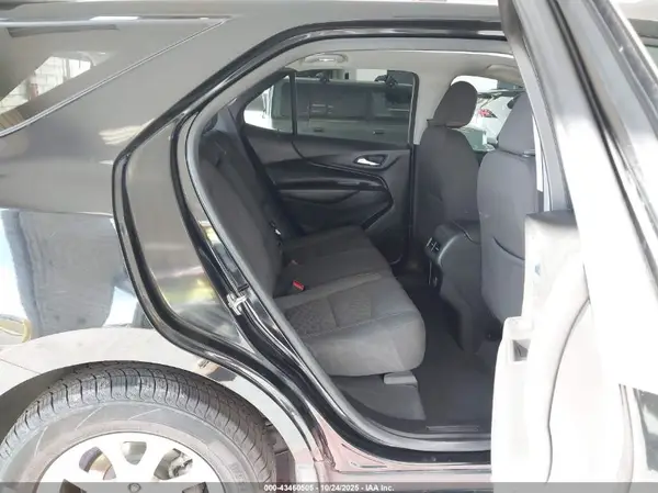 2GNAXKEV7K6110884 2019 CHEVROLET EQUINOX - Image 8