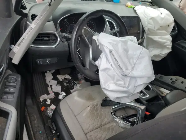 2GNAXKEV7K6111064 2019 CHEVROLET EQUINOX - Image 8