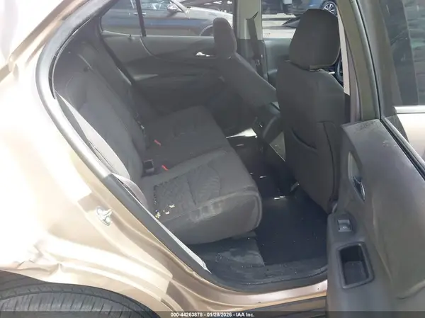 2GNAXKEV7K6128799 2019 CHEVROLET EQUINOX - Image 8