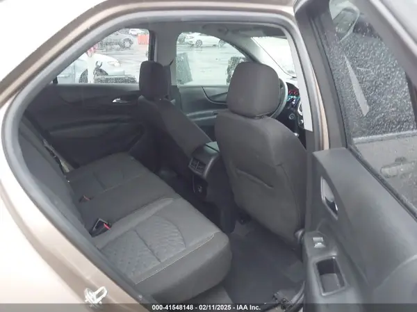 2GNAXKEV7K6171555 2019 CHEVROLET EQUINOX - Image 8