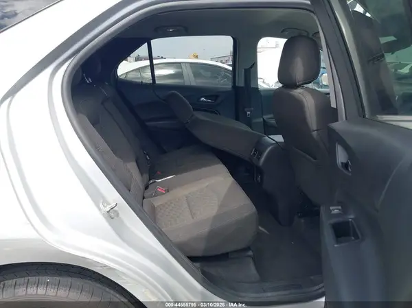 2GNAXKEV7K6187027 2019 CHEVROLET EQUINOX - Image 8