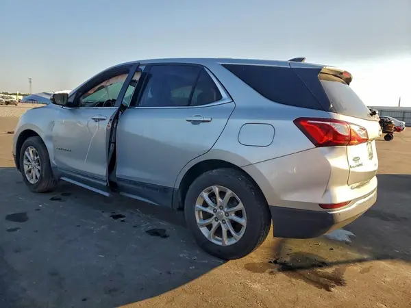 2GNAXKEV7K6221807 2019 CHEVROLET EQUINOX - Image 2